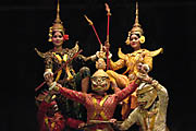 Dancers without masks